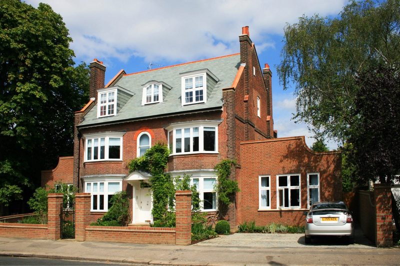 RENOVATION AND EXTENSION IN WIMBLEDON VILLAGE