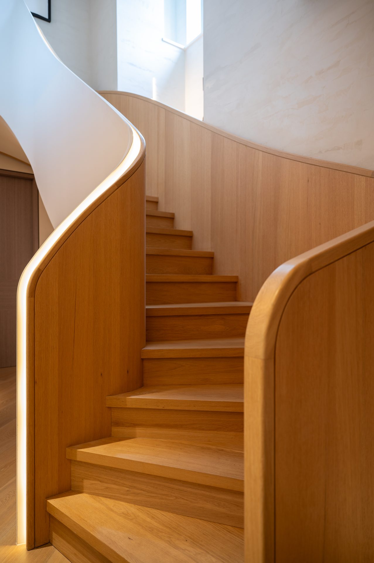 Contemporary Extension in Wimbledon