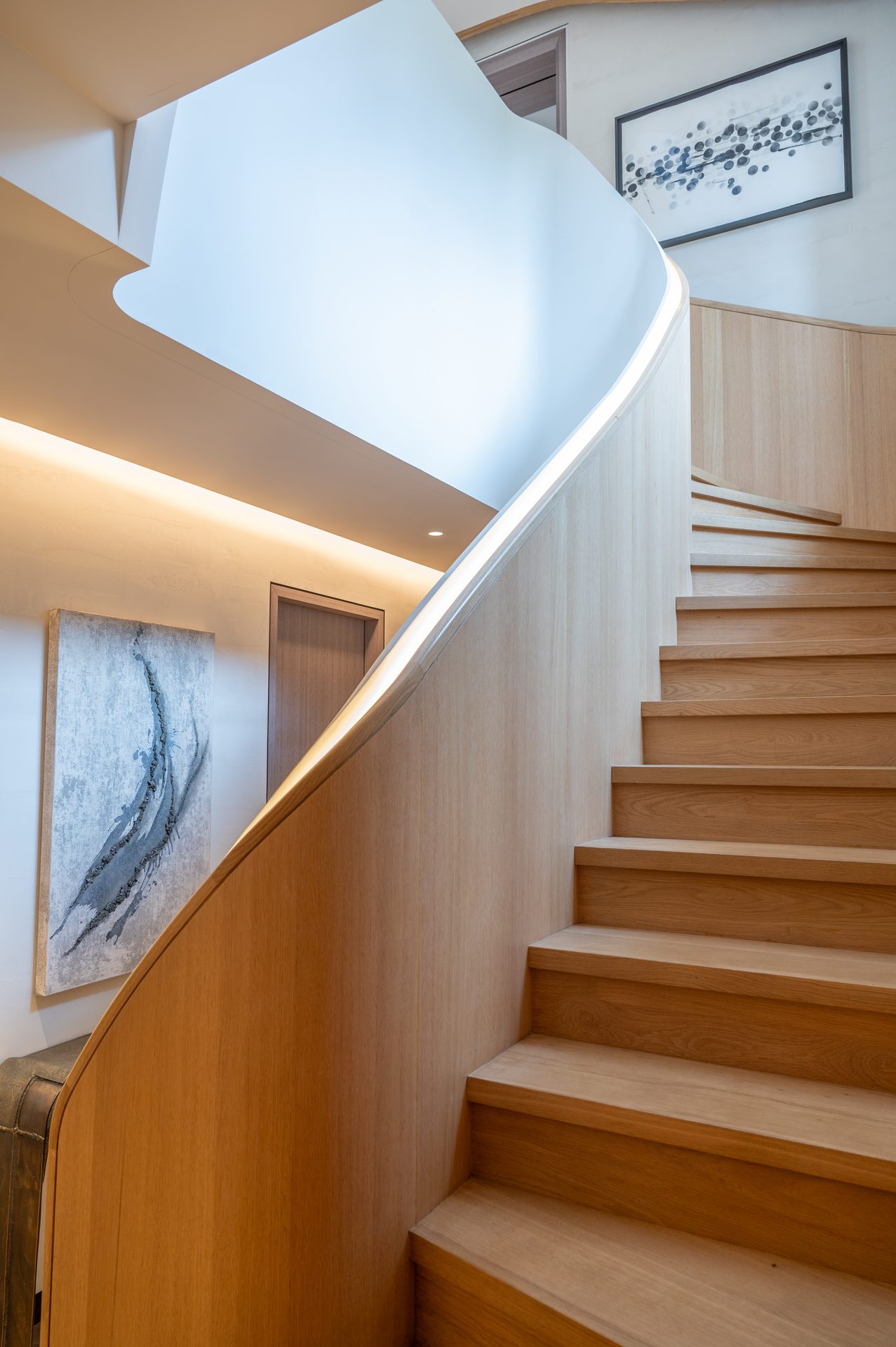 Contemporary Extension in Wimbledon