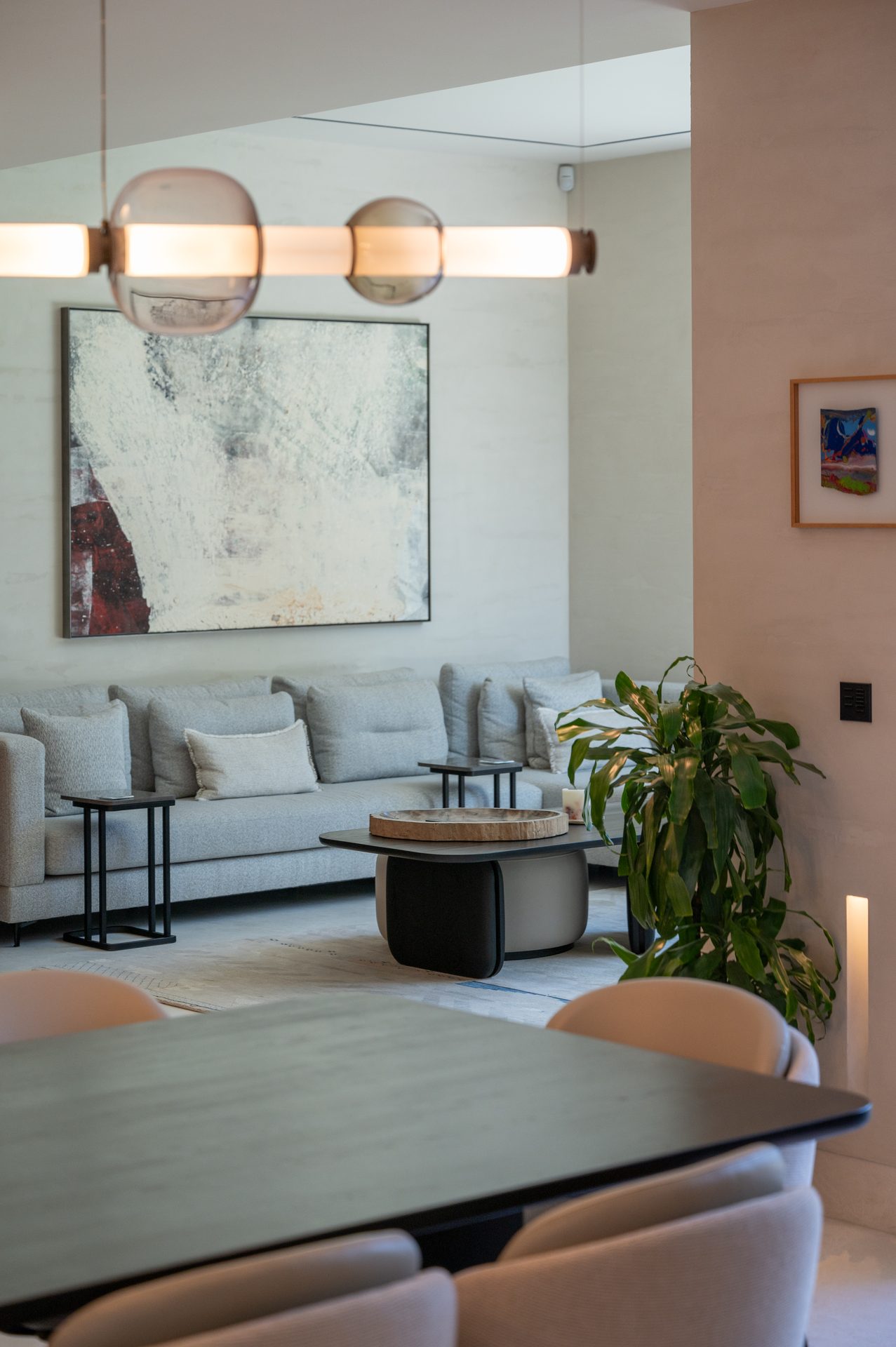 Contemporary Extension in Wimbledon