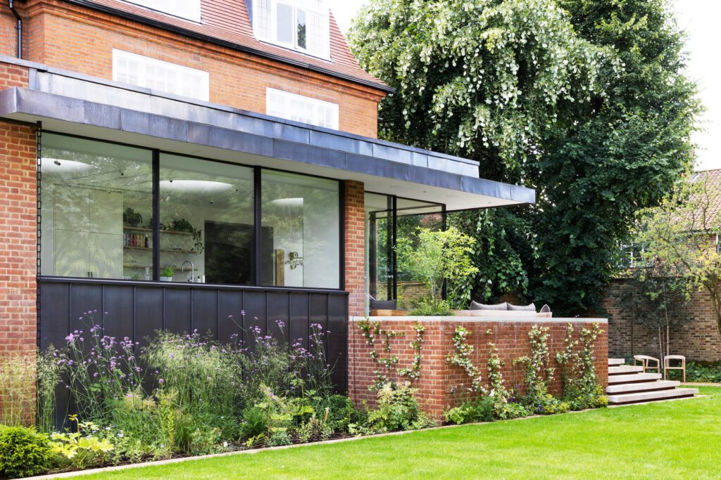 Contemporary Extension to a Listed Property in Wimbledon