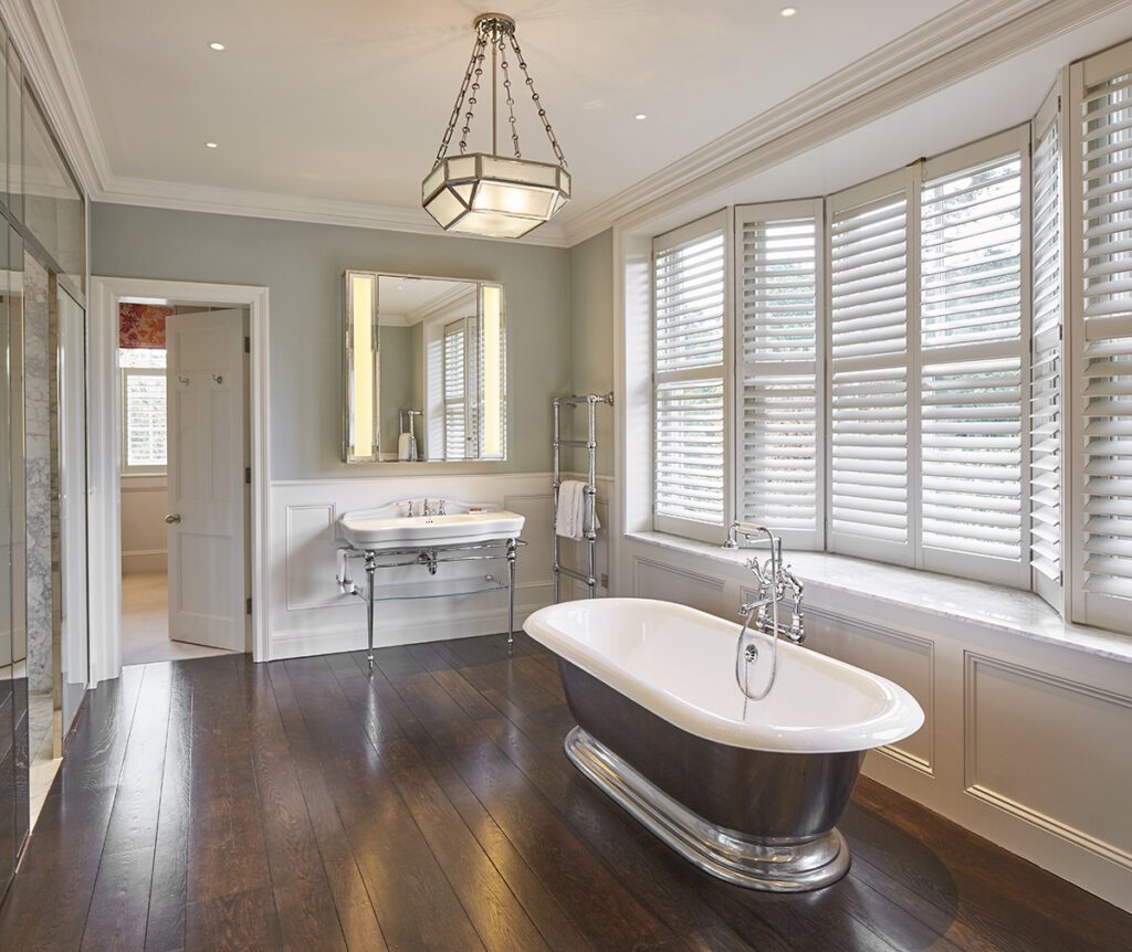 Detached Family Home in Kingston Upon Thames